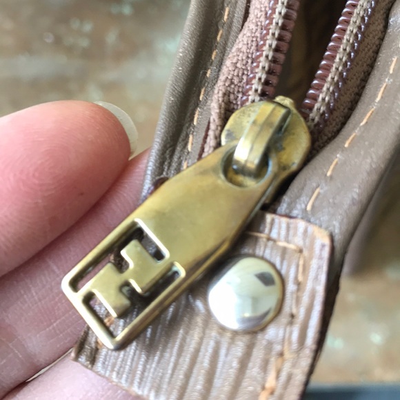 💕SOLD💕Fendi zucchino zippered clutch - Picture 11 of 11